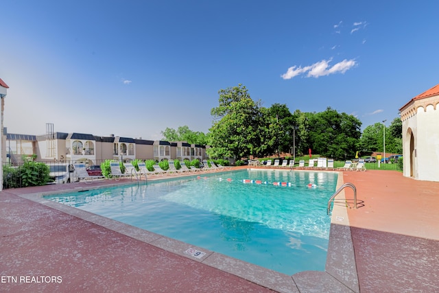 5709 Lyons View Pike Unit 2302, Knoxville, TN 37919 - view of community pool