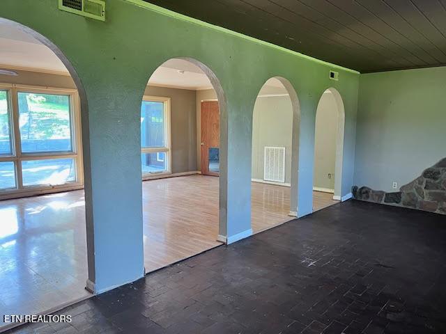 1604 Wandering Rd, Knoxville, TN 37912 - photo 6