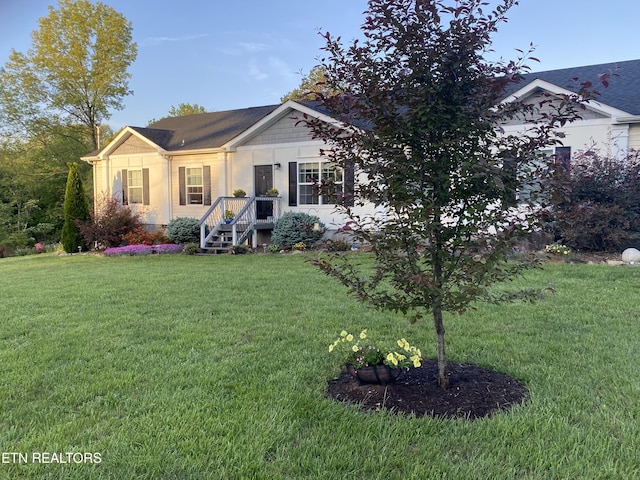 318 Deer Trail Dr, Dandridge, TN 37725 - single story home with a front lawn