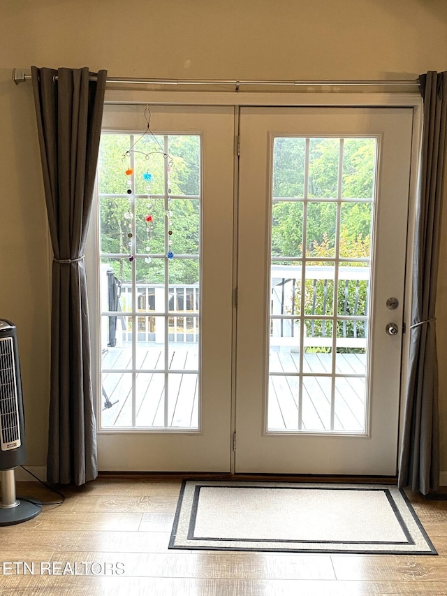 318 Deer Trail Dr, Dandridge, TN 37725 - view of doorway to outside