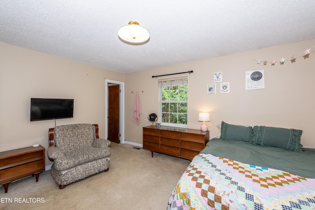 1502 Woodbury Ct, Maryville, TN 37803 - bedroom with light carpet and a textured ceiling