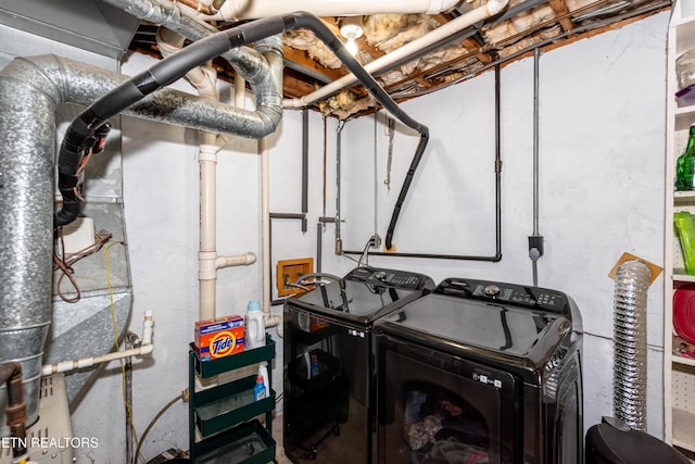 1502 Woodbury Ct, Maryville, TN 37803 - washroom featuring independent washer and dryer