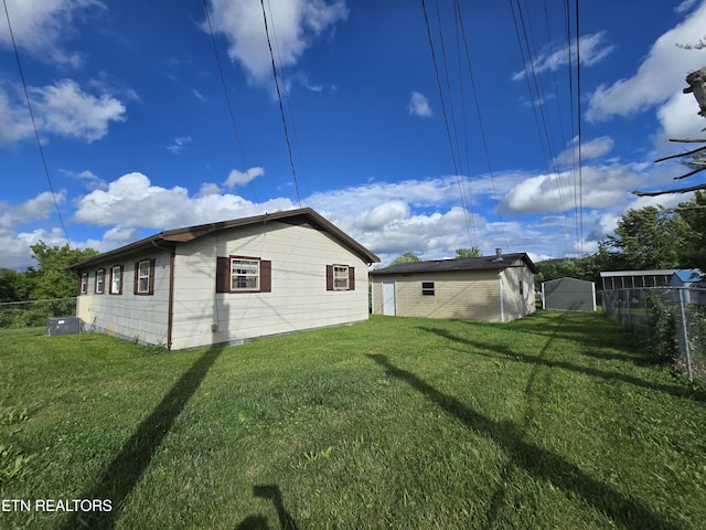 288 Machine Branch Rd, Ewing, VA 24248 - view of rear view of house