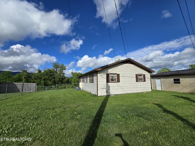288 Machine Branch Rd, Ewing, VA 24248 - view of home's exterior