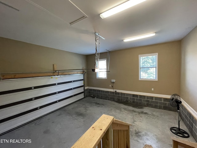 103 Crossroads Blvd, Oak Ridge, TN 37830 - view of garage