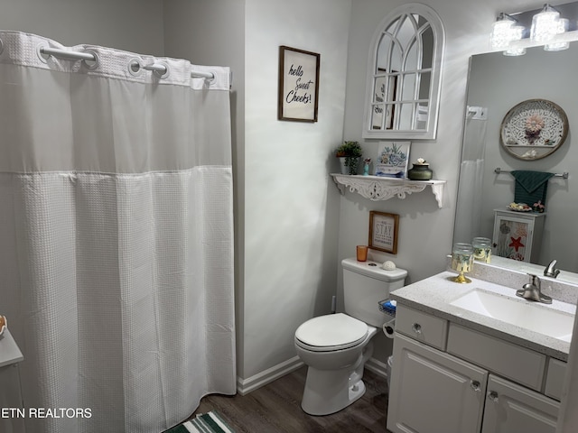 740 Sterchi Park Way Unit F7, Knoxville, TN 37912 - full bath with wood finished floors, toilet, vanity, and a shower with curtain