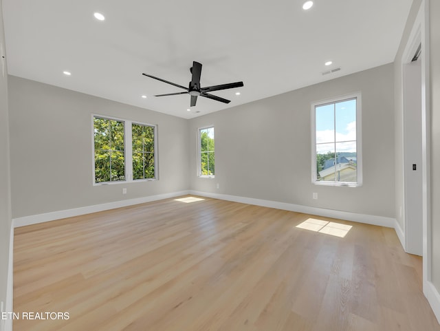 7747 Drawbridge Ct, Powell, TN 37849 - spare room with baseboards, light wood-style floors, recessed lighting, and a ceiling fan