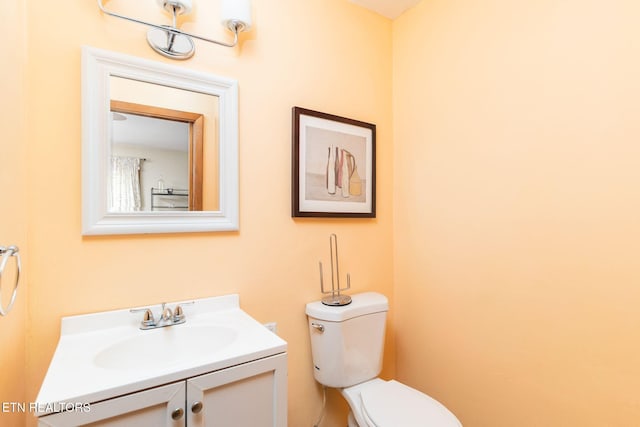 106 Morgan Rd, Oak Ridge, TN 37830 - half bathroom featuring toilet and vanity