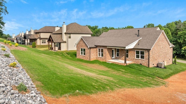 519 Carrington Blvd, Lenoir City, TN 37771 - photo 3