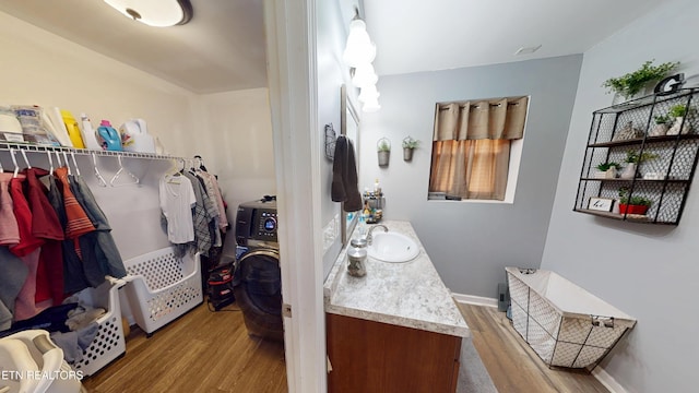 106 Apache Rd, Maryville, TN 37804 - bathroom featuring wood finished floors, vanity, and baseboards