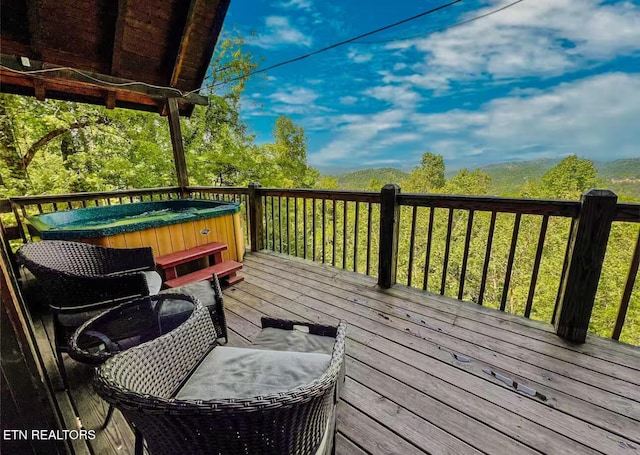 2438 Walnut Ridge Way, Sevierville, TN 37862 - wooden deck with a hot tub