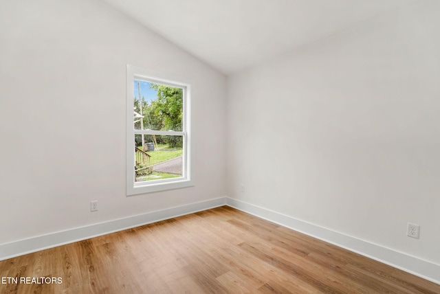 2116 NW Madison Rd, Knoxville, TN 37912 - photo 11