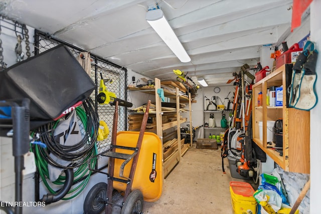 407 Tecumseh Pt, Loudon, TN 37774 - view of storage area