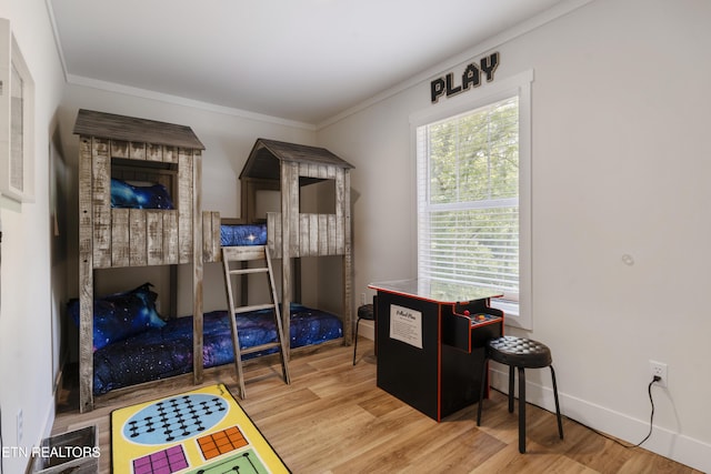 743 Pollard Rd, Kodak, TN 37764 - bedroom with wood finished floors and crown molding