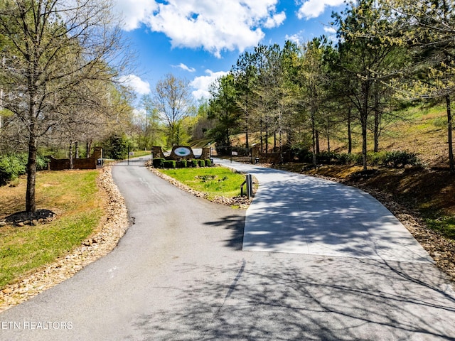 Suncrest Cv, Lafollette, TN 37766