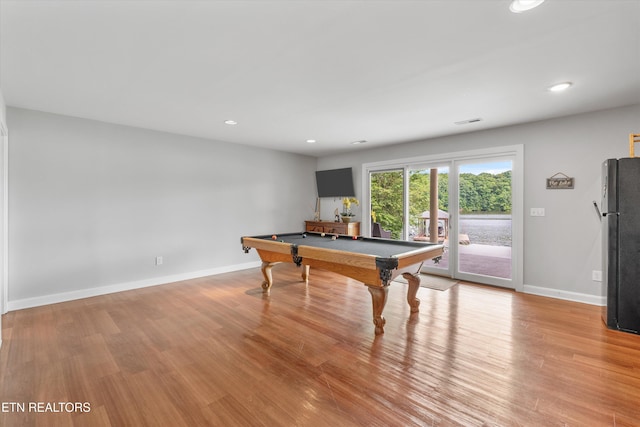 325 Pineberry Dr, Vonore, TN 37885 - rec room with pool table, light wood-style flooring, recessed lighting, and baseboards