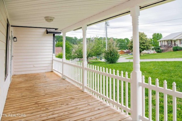 422 Willow Tree Ln, Morristown, TN 37814 - view of deck