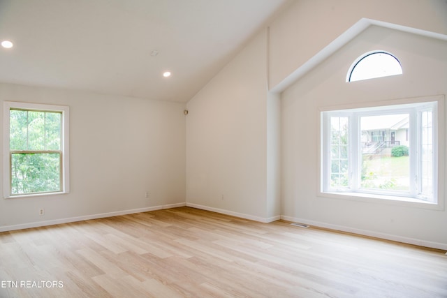 422 Willow Tree Ln, Morristown, TN 37814 - additional living space with vaulted ceiling, plenty of natural light, light wood-style floors, and recessed lighting