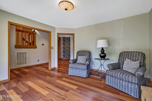 104 Maltese Ln, Oak Ridge, TN 37830 - living area featuring baseboards and wood finished floors