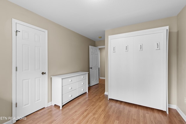 1713 Haley Glenn Ln, Knoxville, TN 37920 - unfurnished bedroom featuring light wood-style floors and baseboards