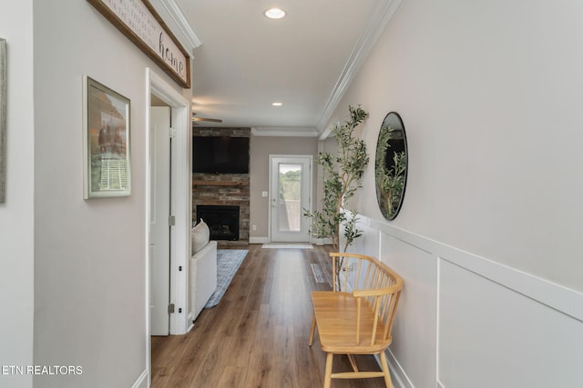 111 Chaseberry Rd, Oak Ridge, TN 37830 - hallway featuring crown molding, wood finished floors, and recessed lighting