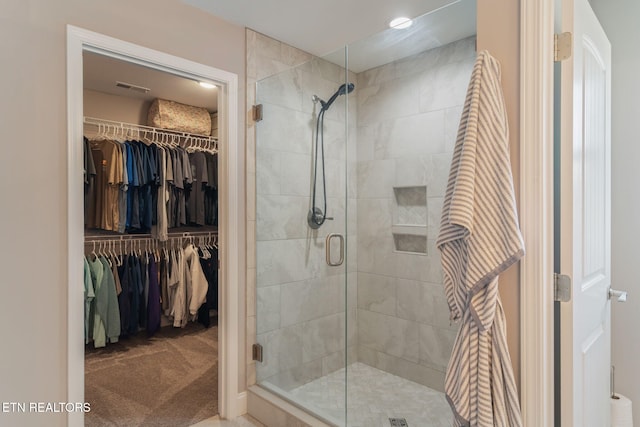 111 Chaseberry Rd, Oak Ridge, TN 37830 - full bath featuring a stall shower and a spacious closet