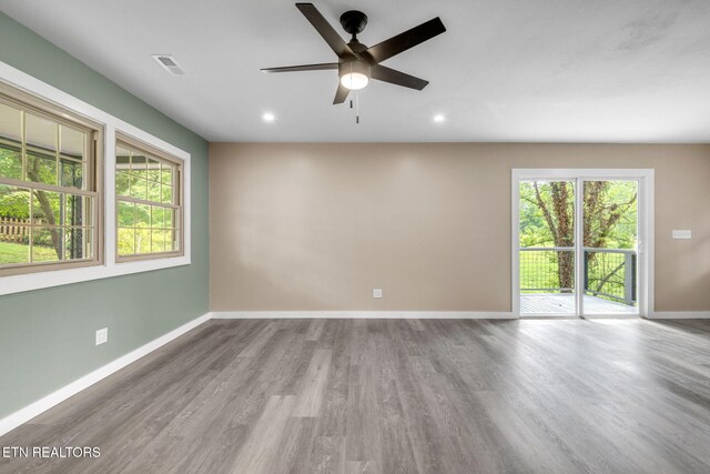 110 Courtland Ln, Clinton, TN 37716 - photo 11