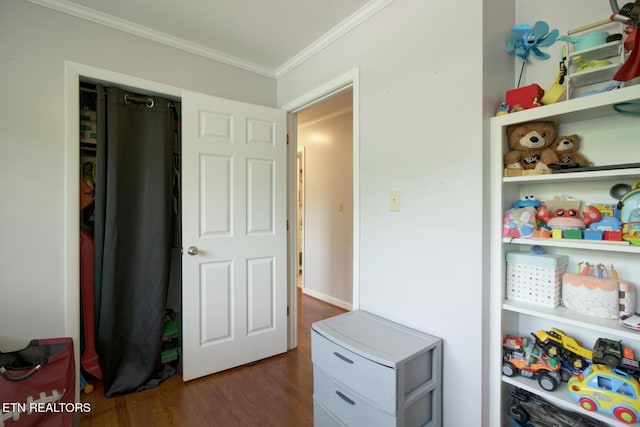 809 Topoca Trl, Athens, TN 37303 - bedroom featuring dark wood-type flooring and ornamental molding