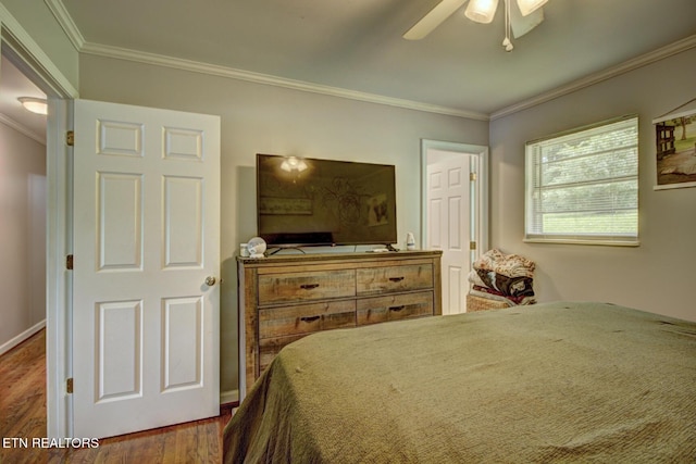 809 Topoca Trl, Athens, TN 37303 - bedroom featuring dark wood finished floors, crown molding, and a ceiling fan