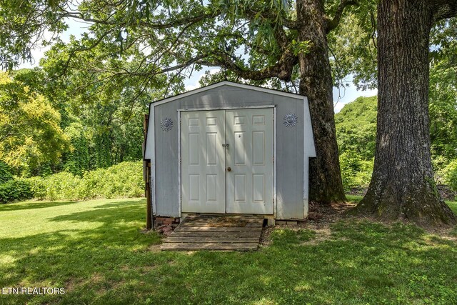 111 Ellis St, Vonore, TN 37885 - view of shed