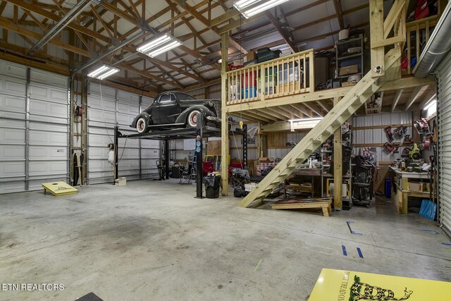 111 Ellis St, Vonore, TN 37885 - view of garage