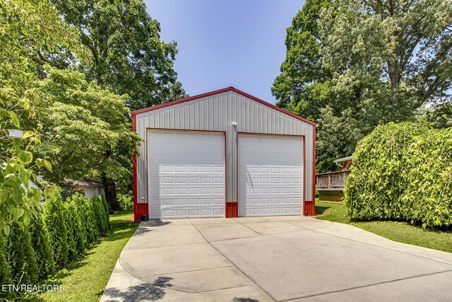 111 Ellis St, Vonore, TN 37885 - view of detached garage