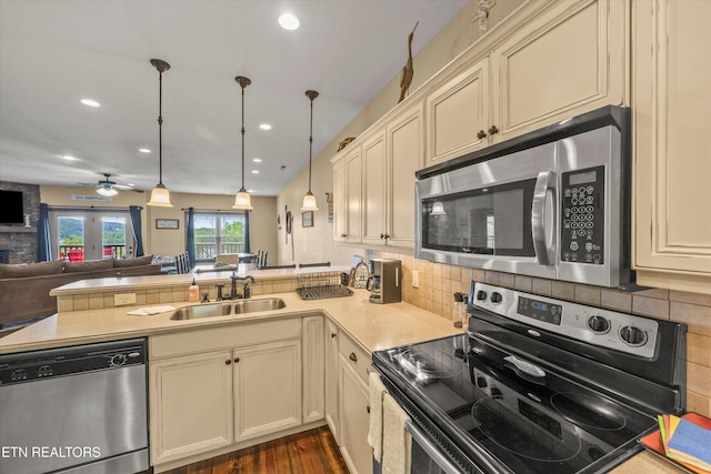 602 Round Lake Cir, Andersonville, TN 37705 - photo 17