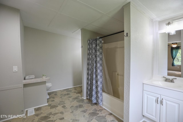 641 W Fork Rd, Loudon, TN 37774 - full bathroom with vanity, toilet, shower / bath combo with shower curtain, and stone finish floors