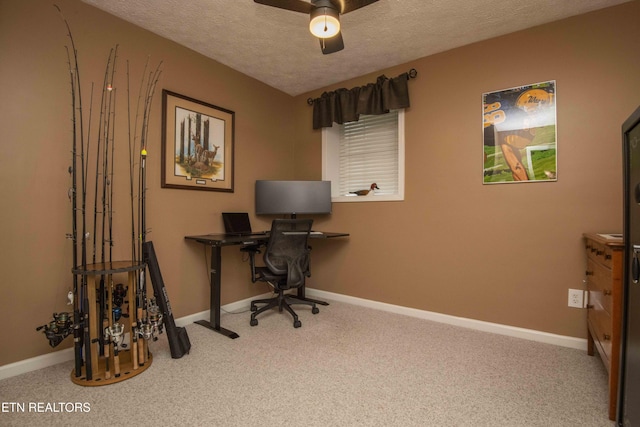 450 Hardin Dr, Lenoir City, TN 37772