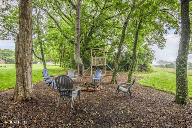 450 Hardin Dr, Lenoir City, TN 37772