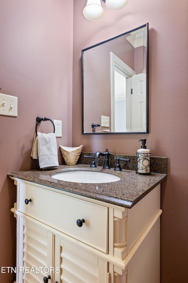 12912 Long Ridge Rd, Knoxville, TN 37934 - bathroom featuring vanity