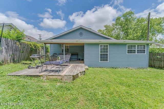 613 Victory St, Knoxville, TN 37919 - rear view of house featuring a wooden deck