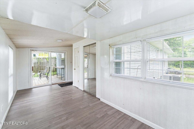 613 Victory St, Knoxville, TN 37919 - unfurnished room featuring baseboards and wood finished floors