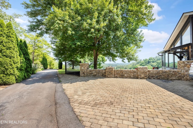 7075 Sinking Creek Rd, Greenback, TN 37742 - photo 5