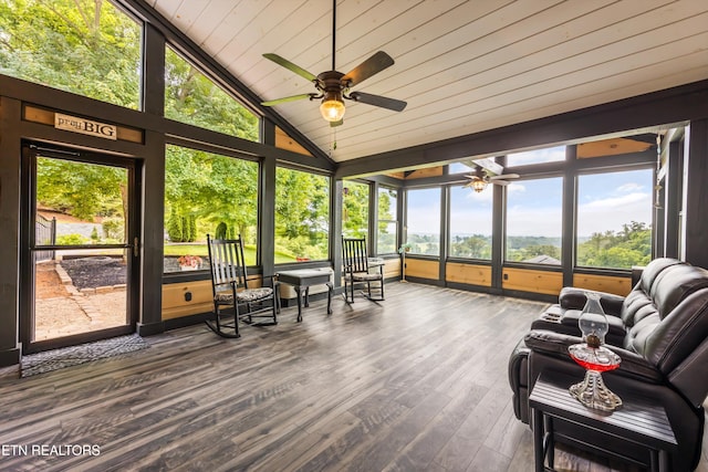 7075 Sinking Creek Rd, Greenback, TN 37742 - photo 18