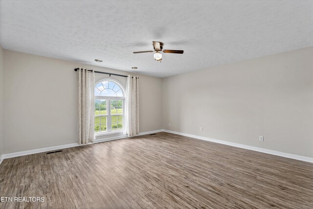 727 Old Store Rd, Madisonville, TN 37354 - photo 7