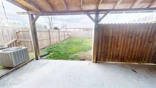 103 Mayfield Dr Unit 5, Elizabethton, TN 37643 - view of patio / terrace featuring cooling unit
