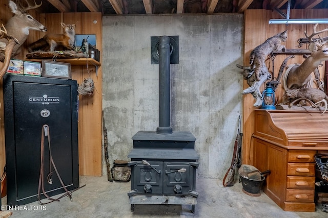 597 Mill Branch Rd, Huntsville, TN 37756 - detailed view of a wood stove and concrete floors