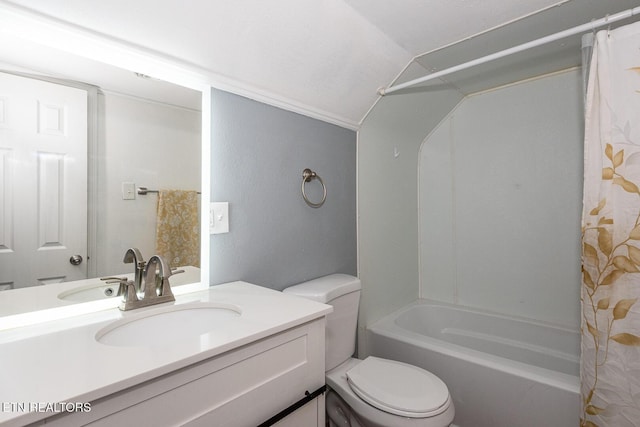 201 Kingston St, Lenoir City, TN 37771 - full bathroom featuring toilet, vanity, shower / tub combo, and vaulted ceiling