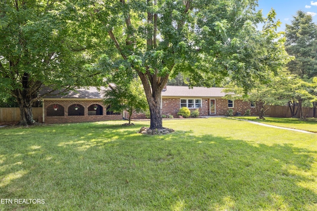 9005 Carlton Cir, Knoxville, TN 37922 - ranch-style house with brick siding