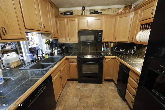 2645 Mountain View Dr, Morristown, TN 37814 - kitchen featuring black appliances, a sink, backsplash, crown molding, and light stone finish floors