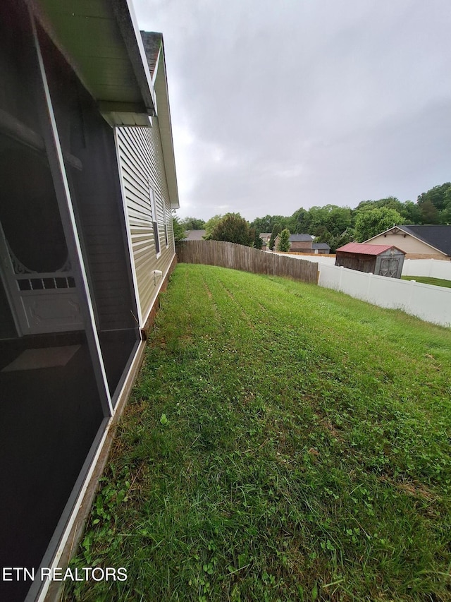 7739 Applecross Rd, Corryton, TN 37721 - view of yard