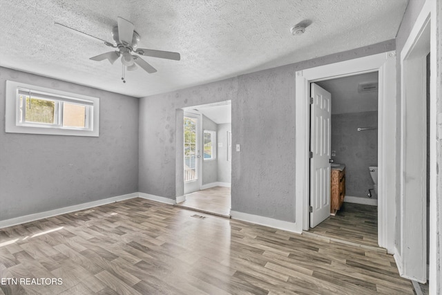 5802 N Broadway St, Knoxville, TN 37918 - photo 17