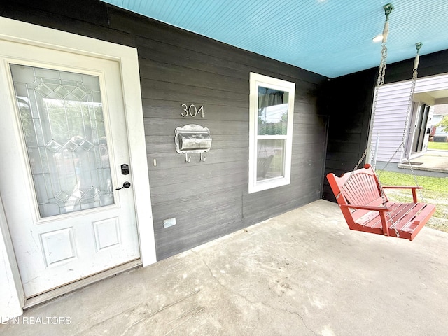 304 Douglas Ave, Knoxville, TN 37921 - doorway to property with a porch